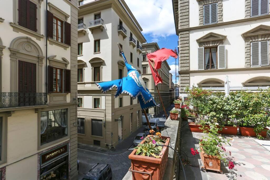Next To The Duomo Of Florence, Raffaello, With Private Patio