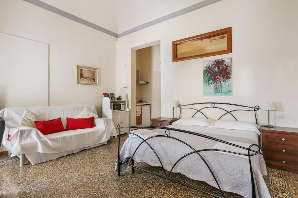 Apartment In The Heart Of Florence, Dante, With Private Terrace Florence