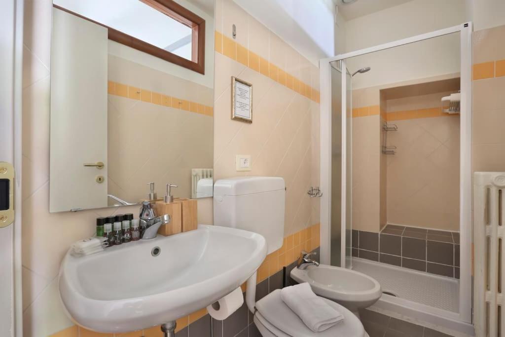 In The Heart Of Florence, Dante, With Private Terrace Apartment *