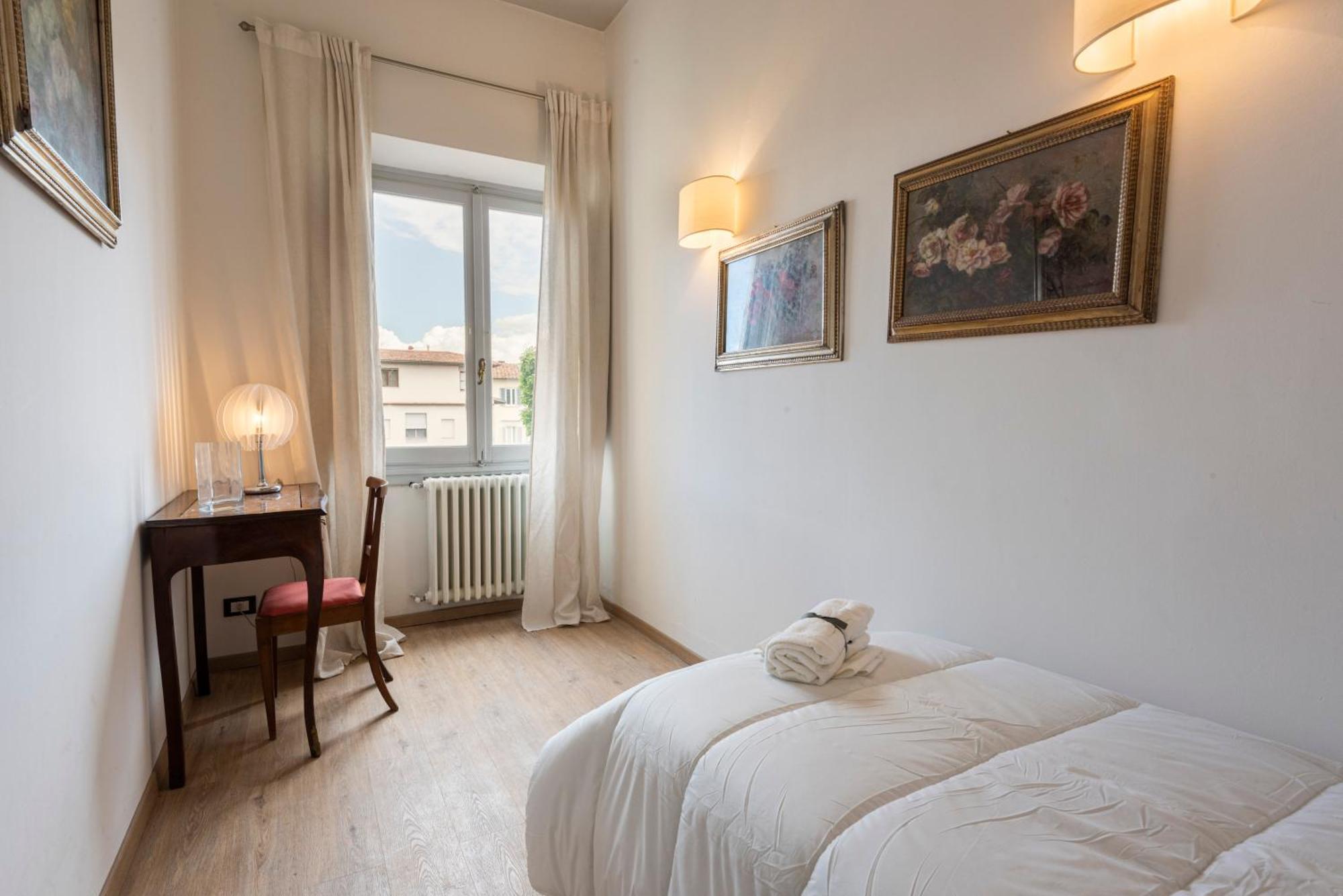Lungarno Apartment, Free Parking * Florence