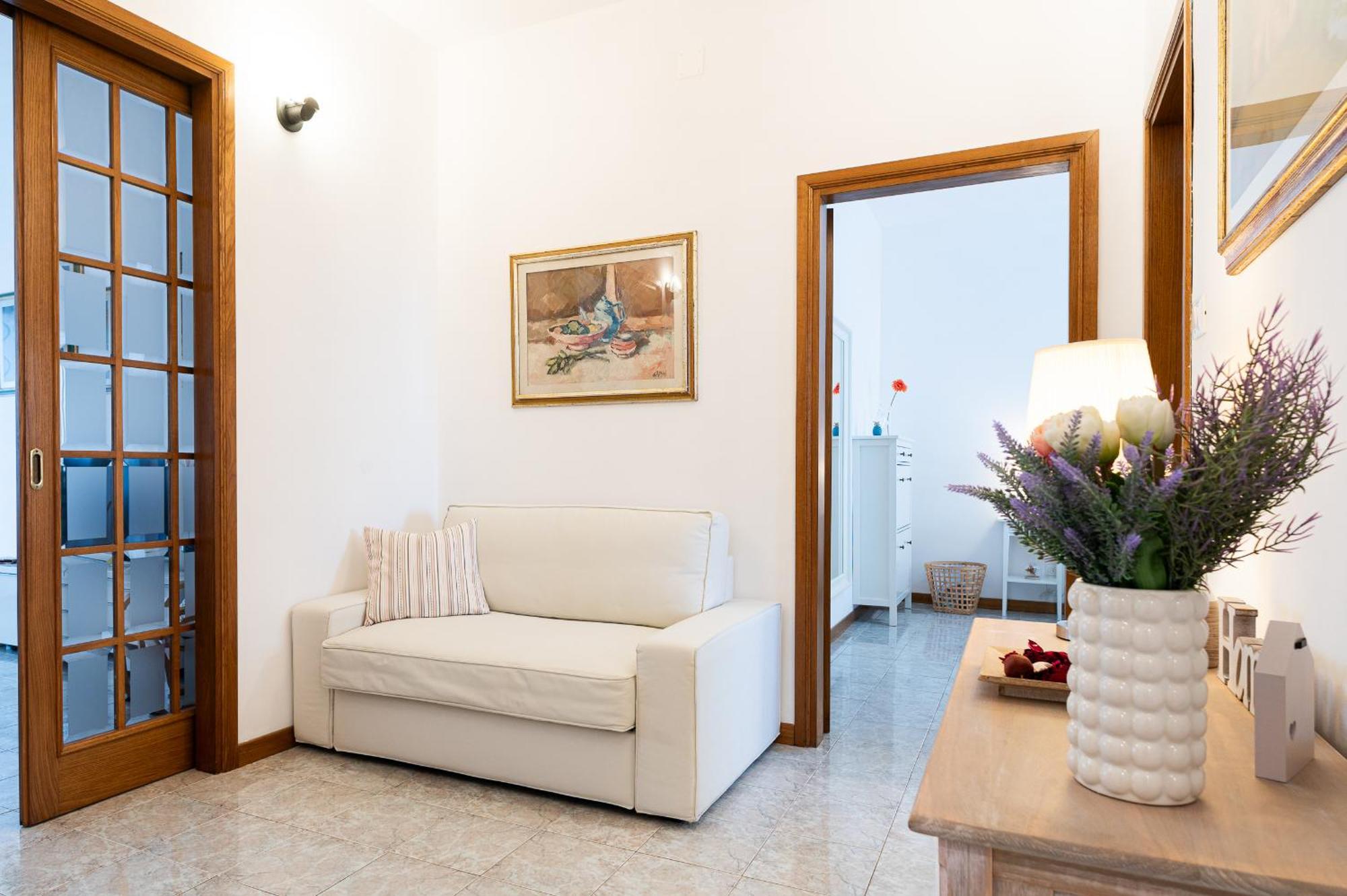 Godi Fiorenza - Duomo A 15 Minuti E Aeroporto A 4 Minuti Con Tramvia T2 Appartement *