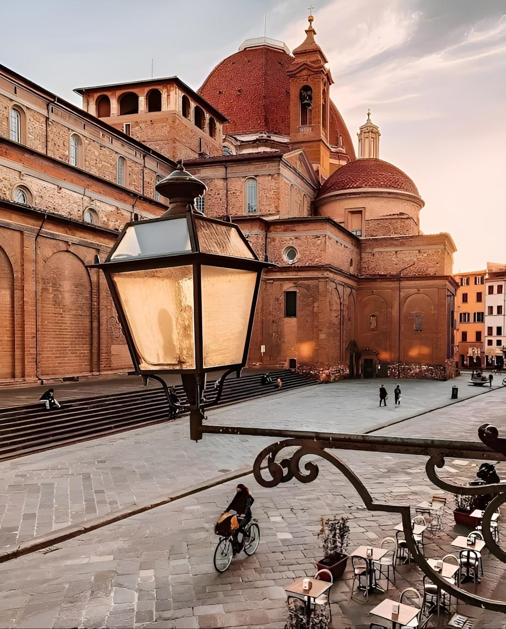 Elegant And Bright Flat Near The Duomo Appartement