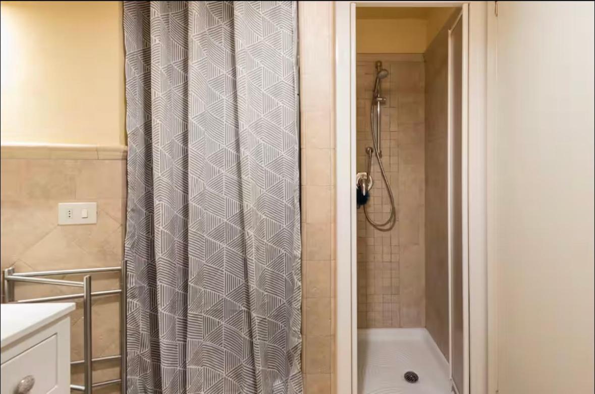 Piazza Della Signoria Historic Center Apartment Florence
