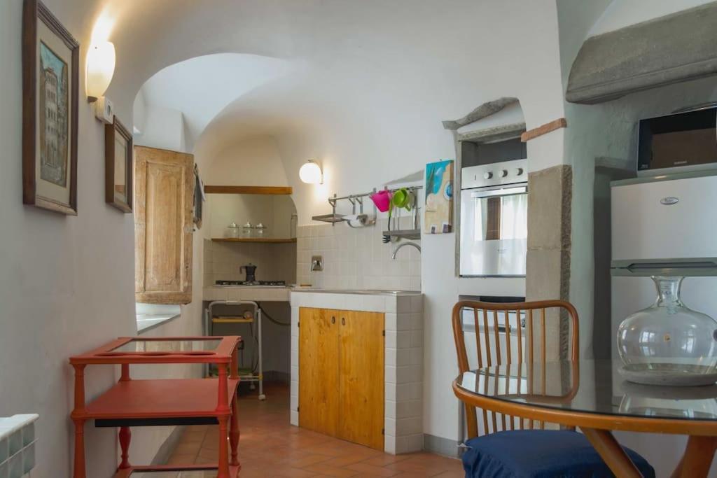 Santo Spirito 2 Bedroom Apartment Florence