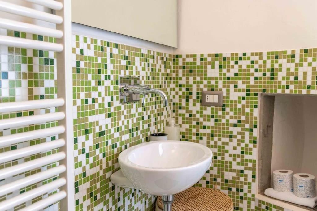 Santo Spirito 2 Bedroom Apartment Florence