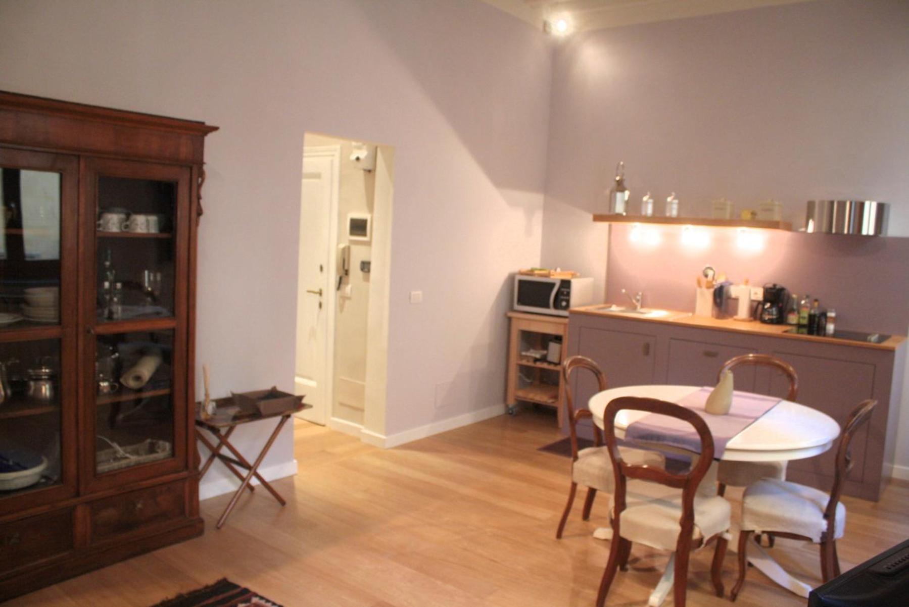 Acacia - Peonia Apartment