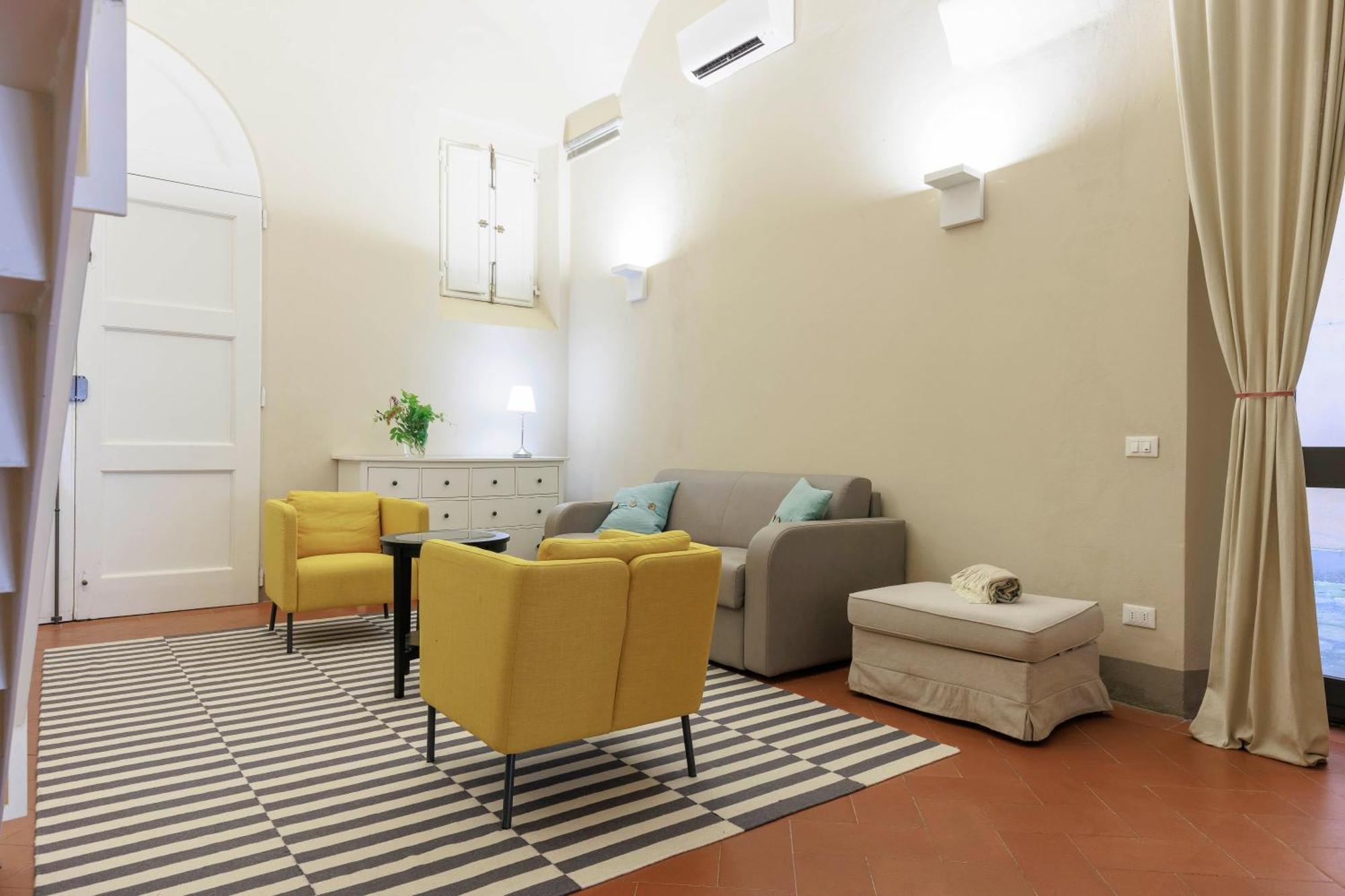 Santa Croce Modern Loft