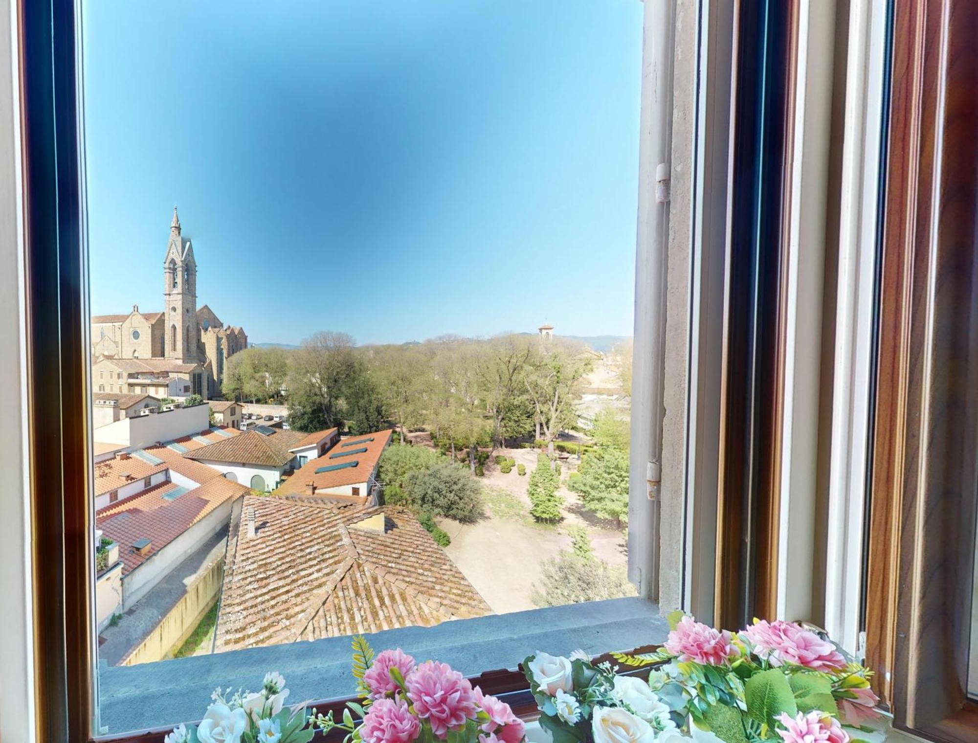 Double View Apartment