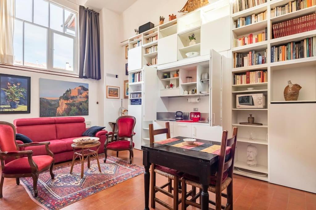 Apartment - Anthurium