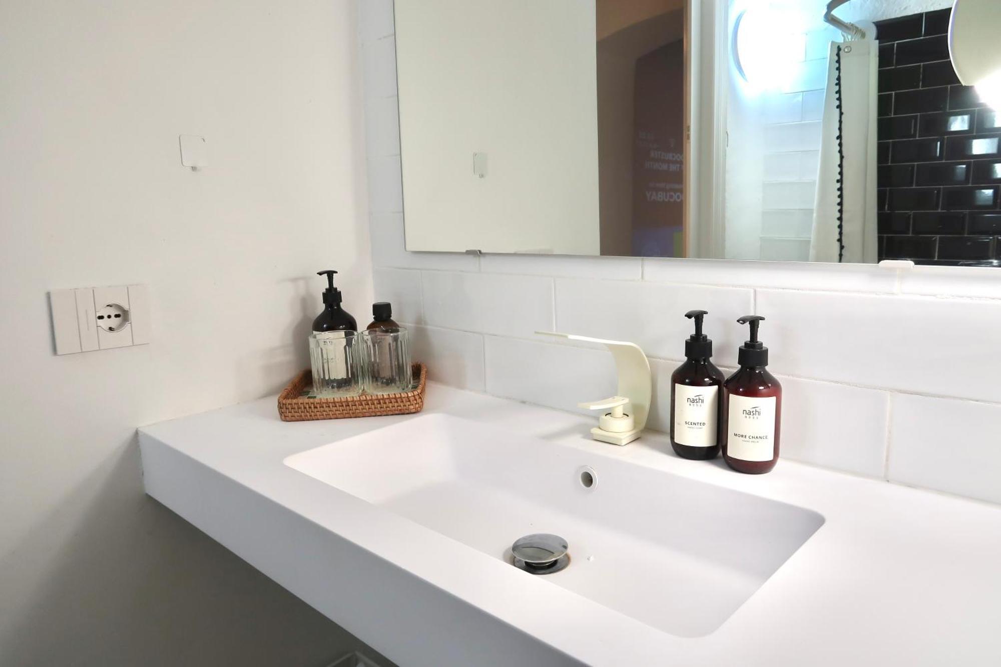 Apartment 10-min Duomo Flat With Private Garden