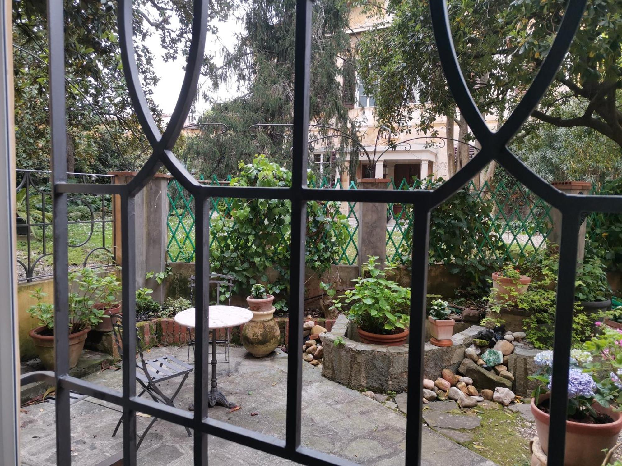 Apartment Pintino Garden Florence