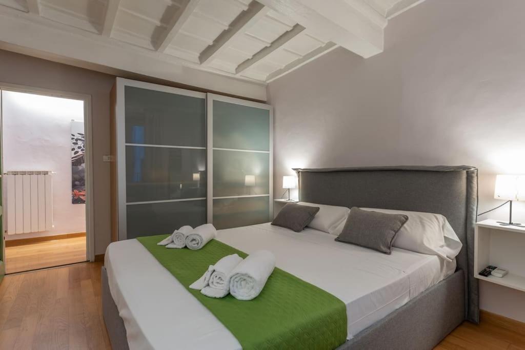 Appartement Uffizi Living Storia E Arte Sotto Casa Florence