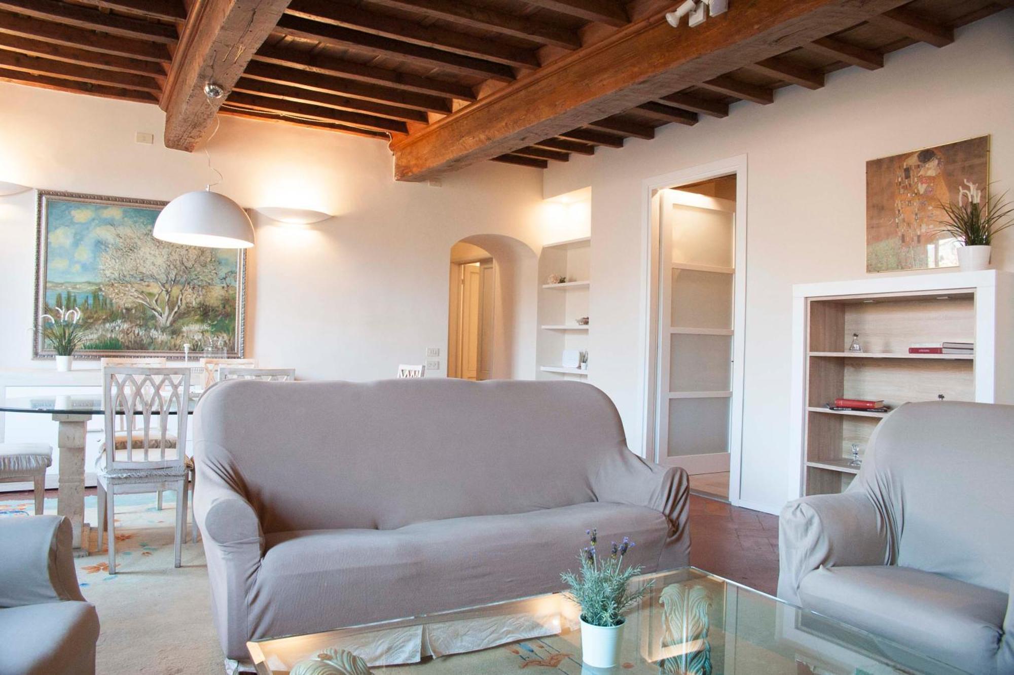 Apartment Tornabuoni Deluxe Florence