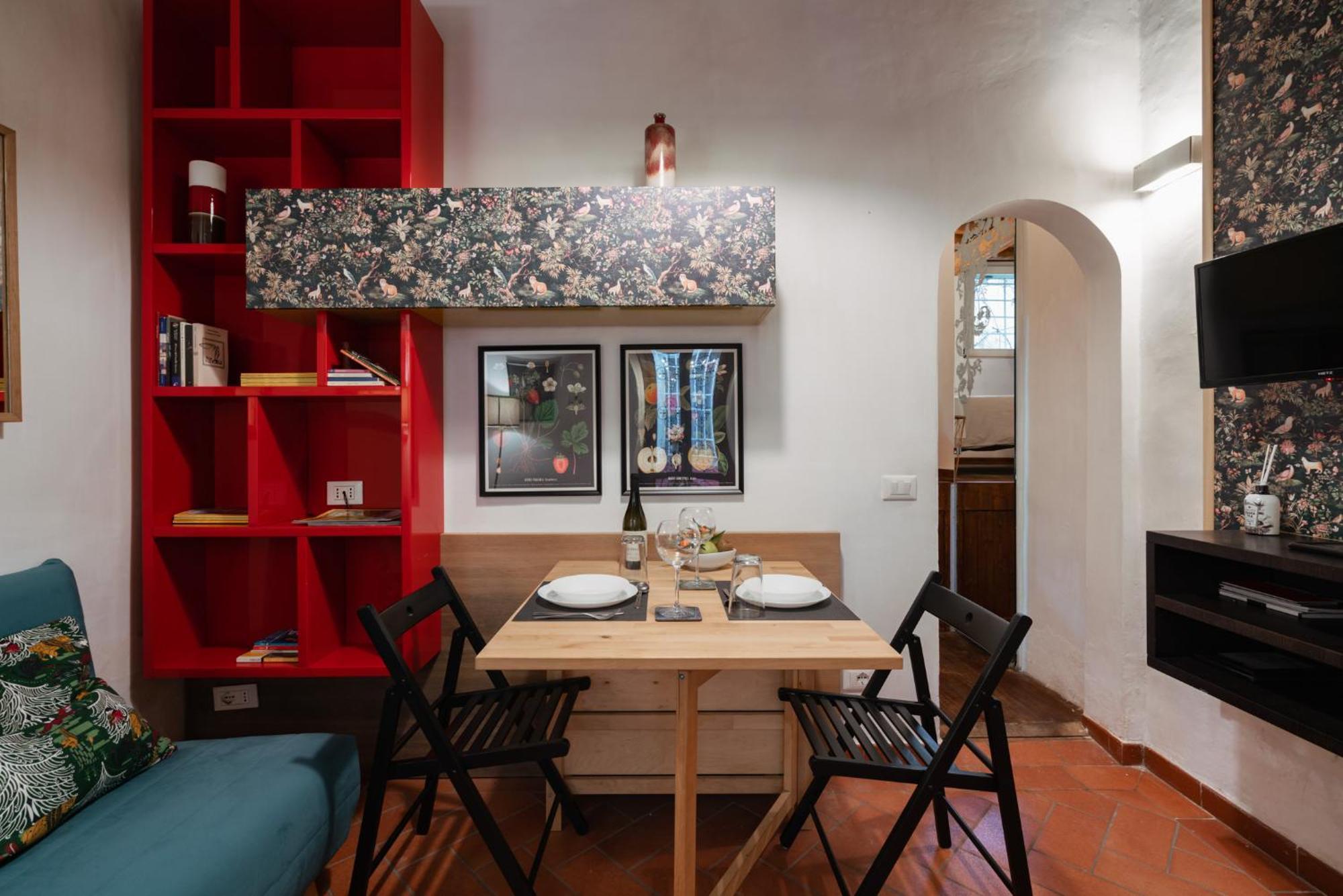 Charming In The Heart Of Santo Spirito Florence