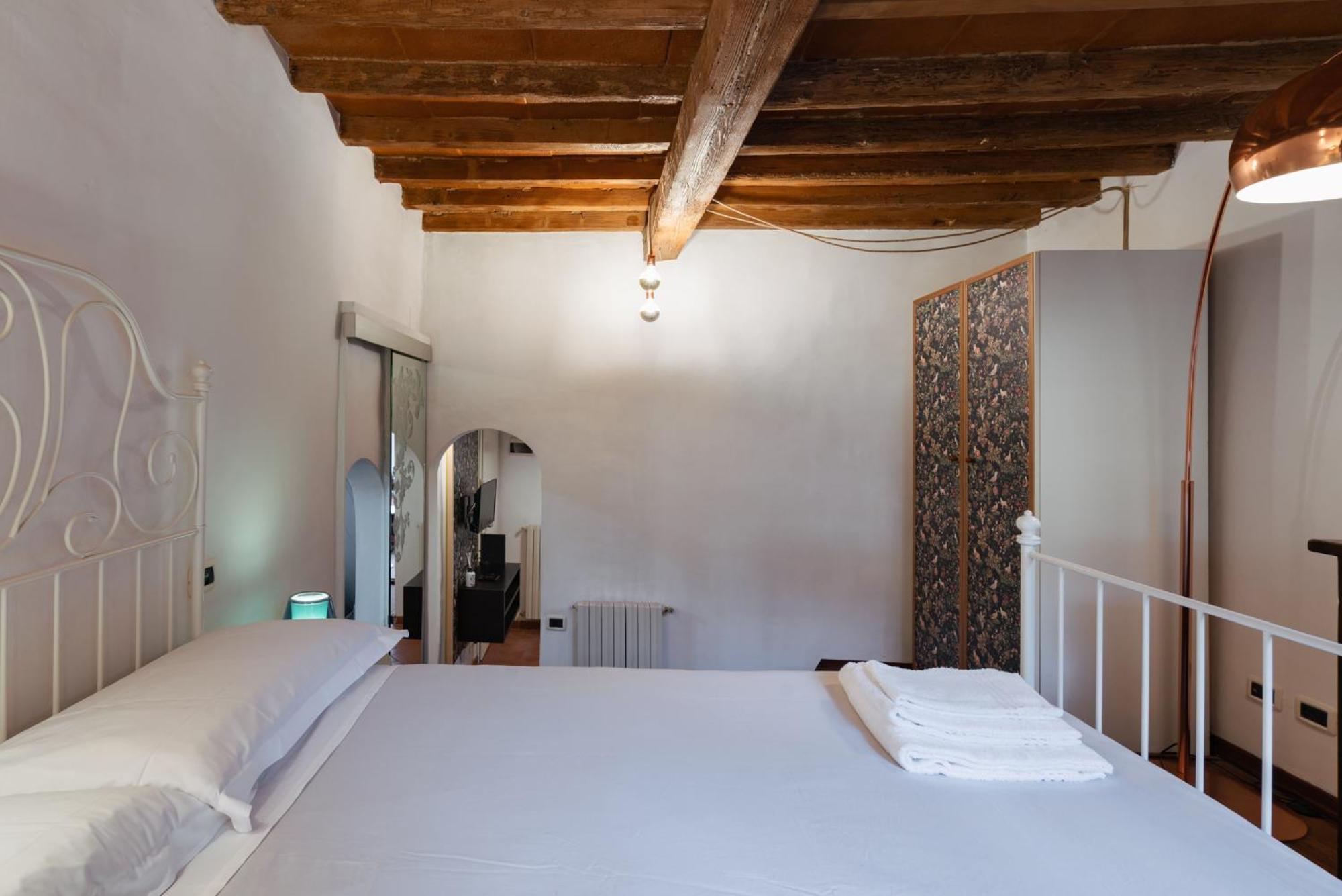 Charming In The Heart Of Santo Spirito Apartment *