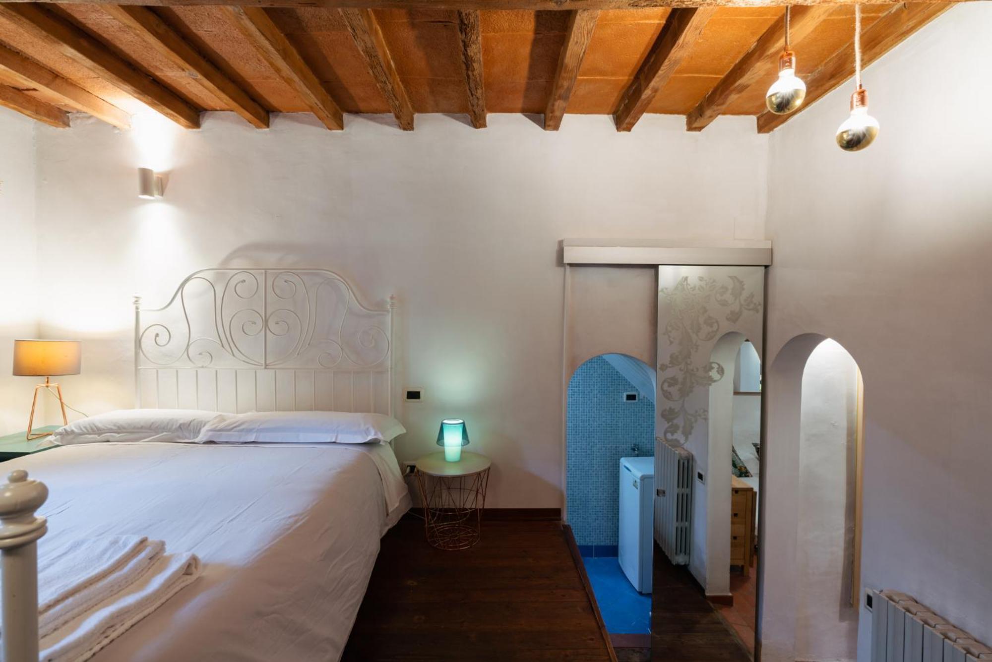 Charming In The Heart Of Santo Spirito Apartment Florence
