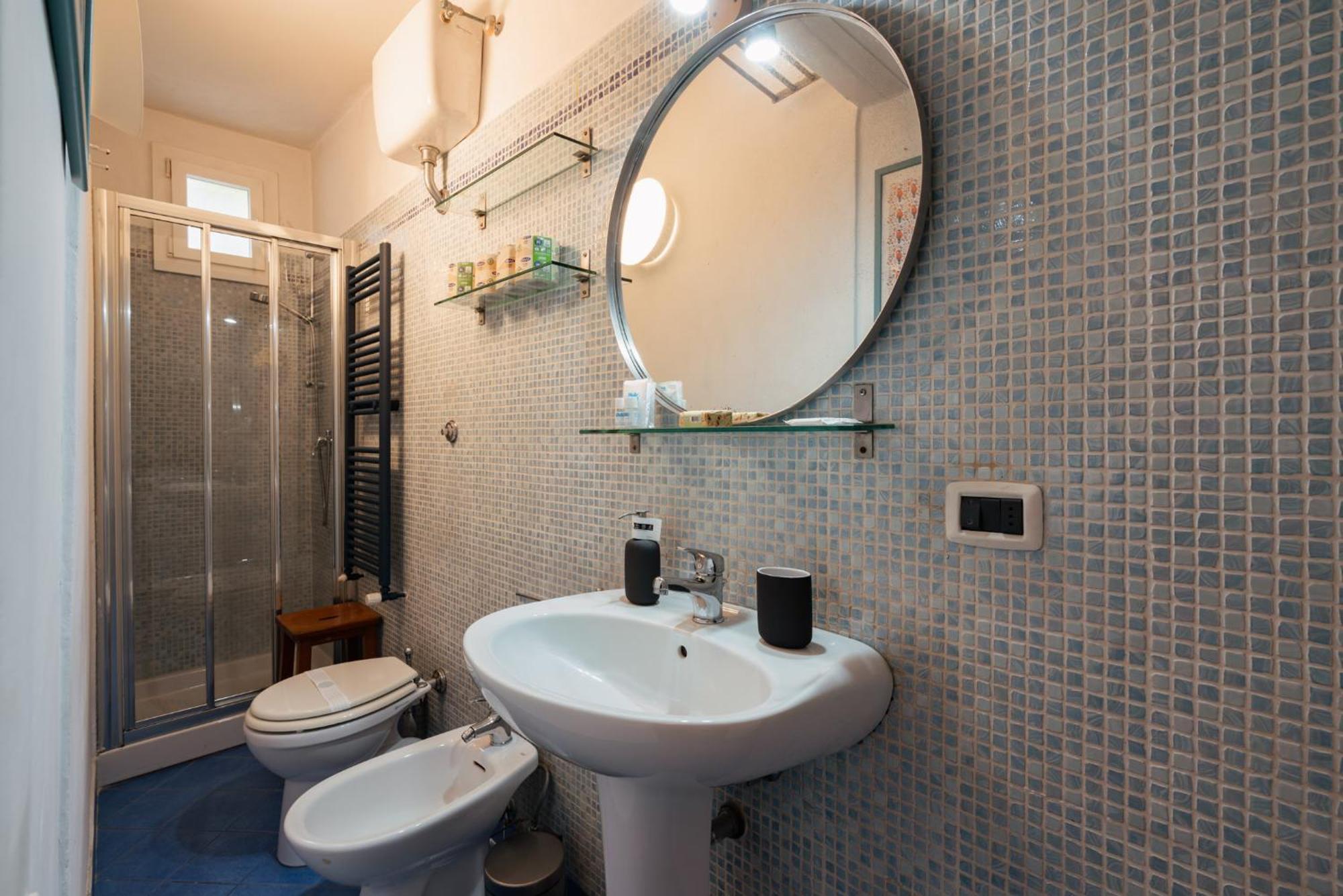 Apartment Charming In The Heart Of Santo Spirito Florence