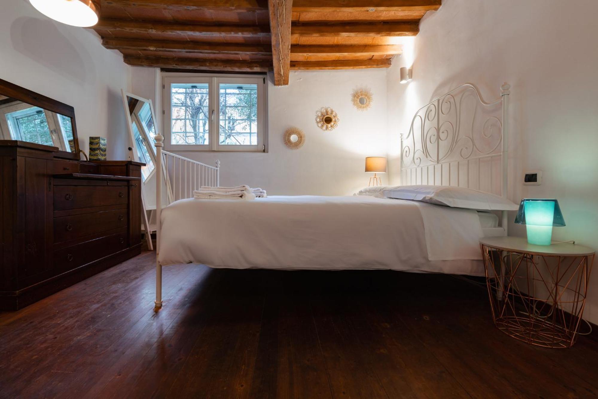 Apartment Charming In The Heart Of Santo Spirito