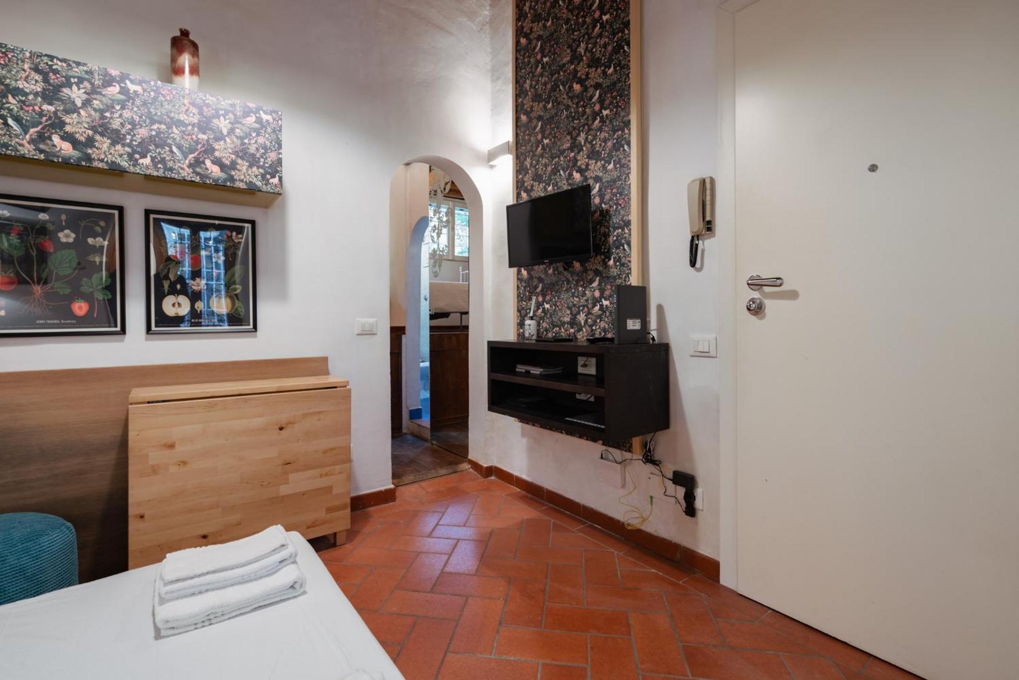 Charming In The Heart Of Santo Spirito * Florence