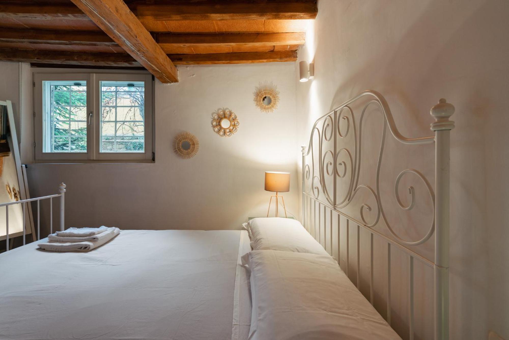Charming In The Heart Of Santo Spirito Apartment *