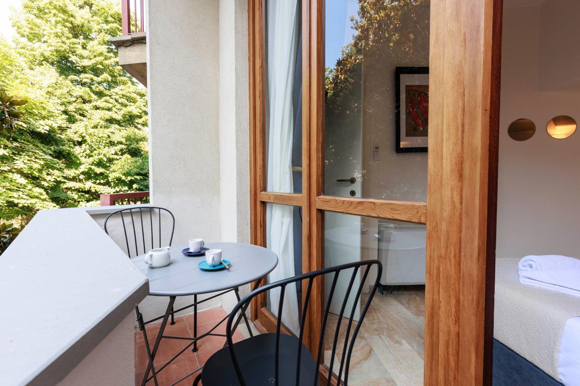 Borgo Pinti Luxury Duplex Apartment