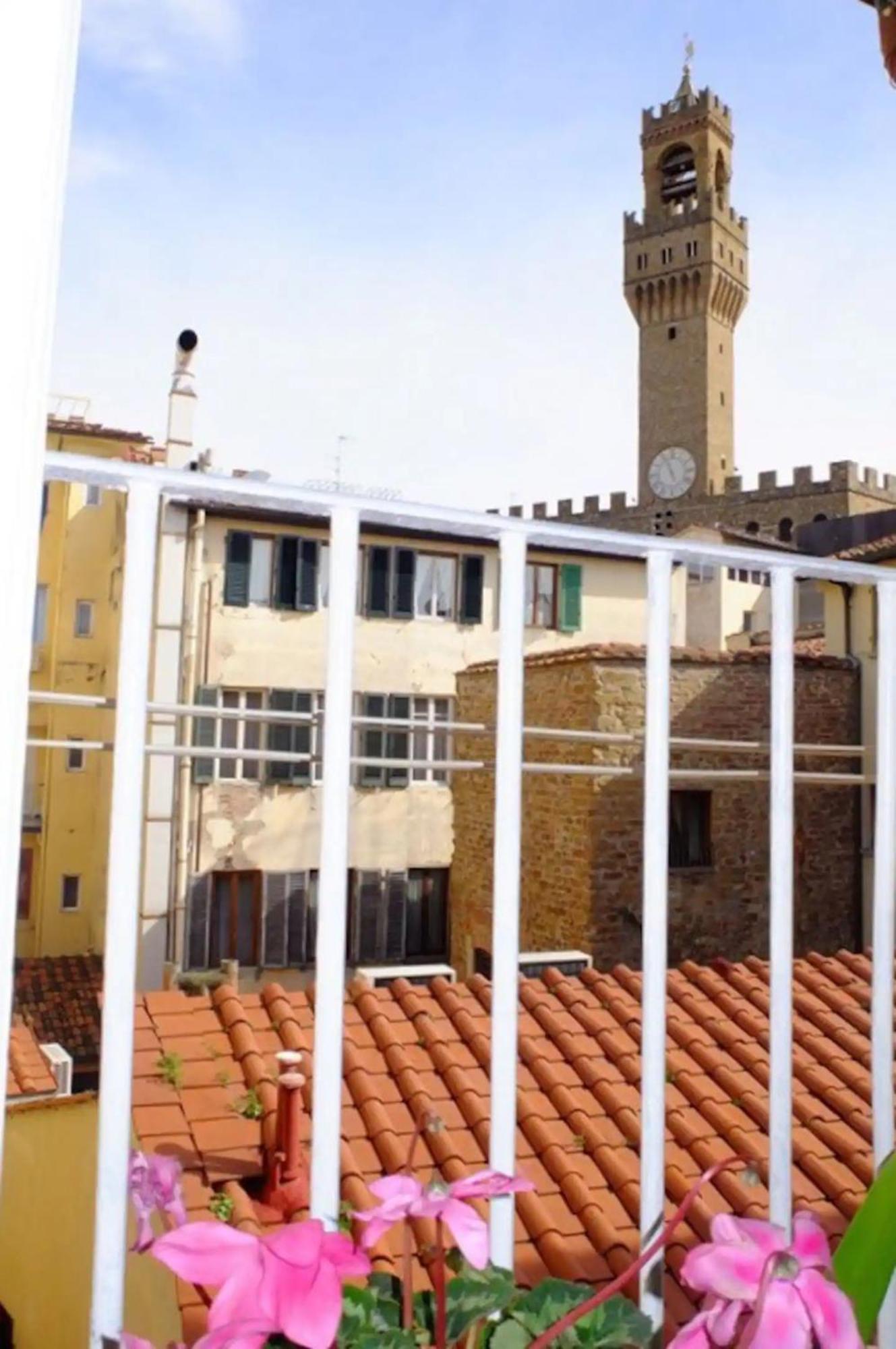 Design Home: Uffizi-ponte Vecchio Charm
