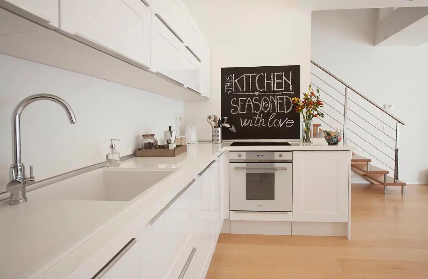 Design Home: Uffizi-ponte Vecchio Charm Apartment