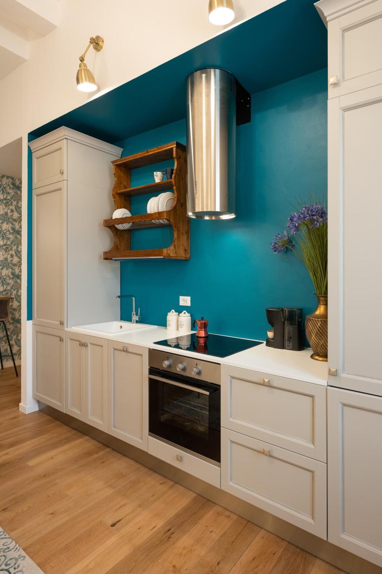 Apartment Via Dei Pepi 3 - Charming - Chic Retreat A Few Steps From Santa Croce Square Florence