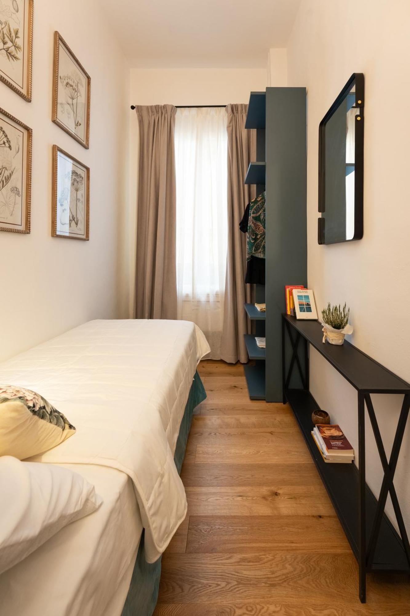 Via Dei Pepi 3 - Charming - Chic Retreat A Few Steps From Santa Croce Square Apartment *