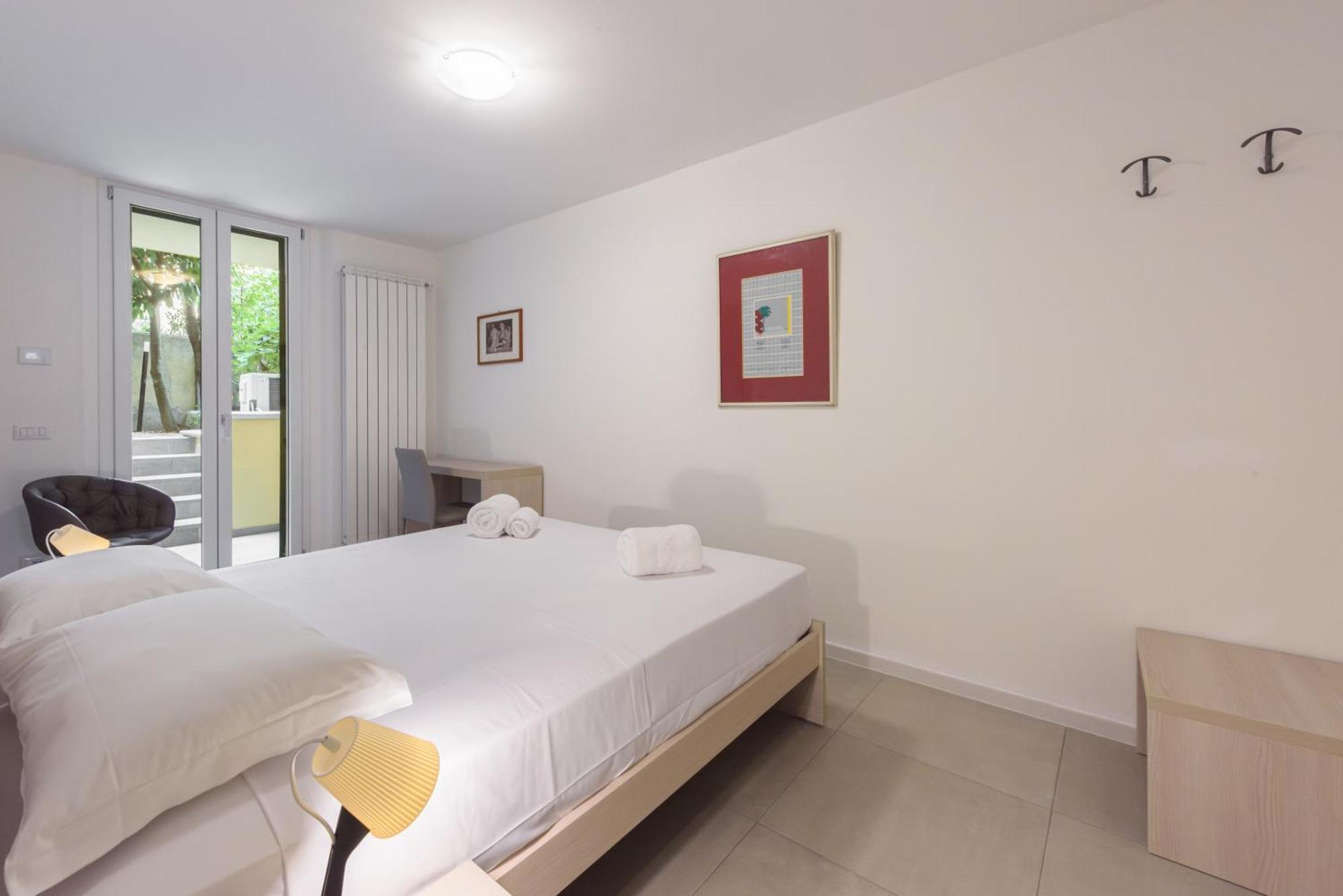 Napoleone - New Near Historic Center Appartement