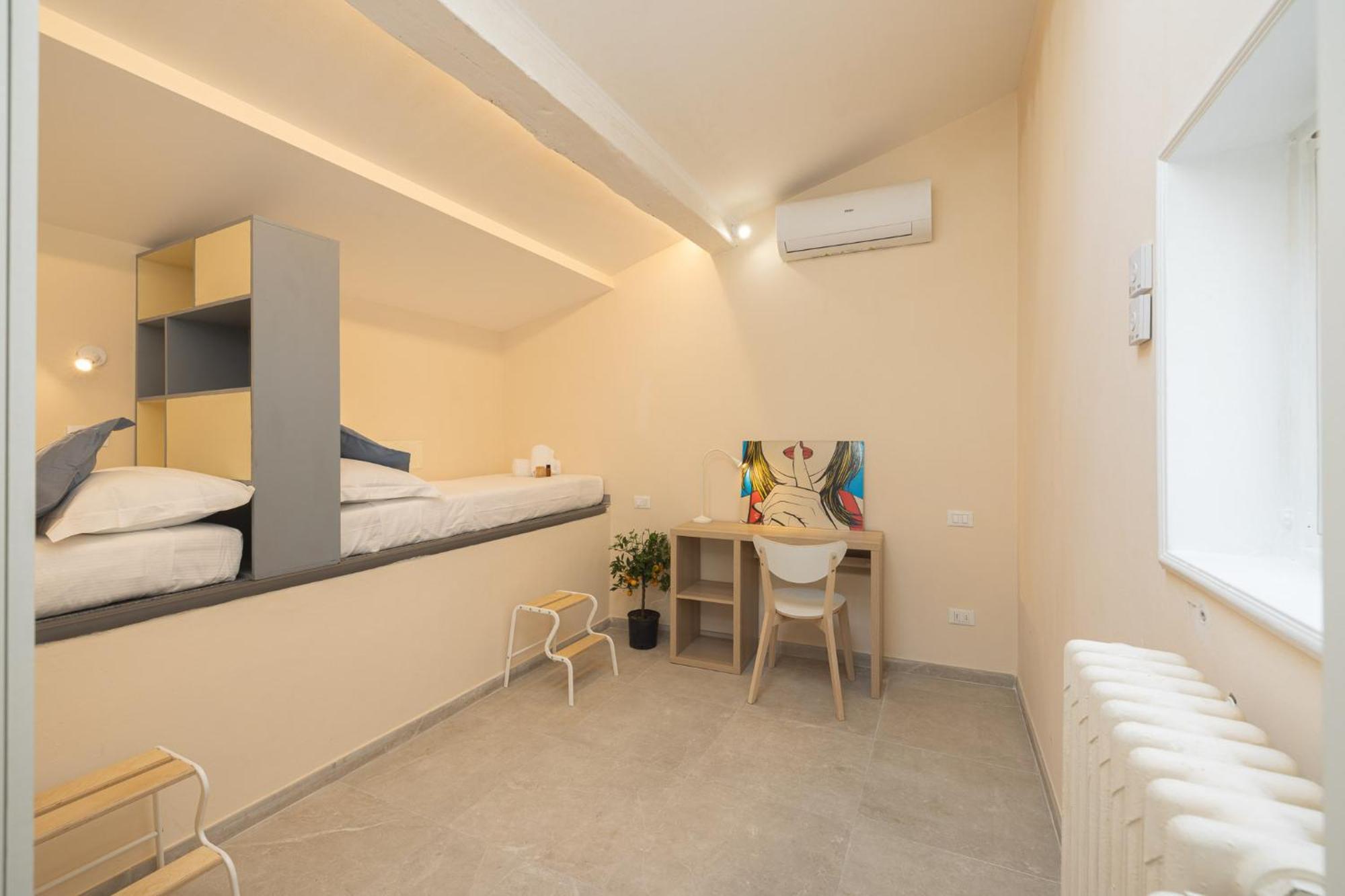 Santa Croce Breath-taking Penthouse Apartment *