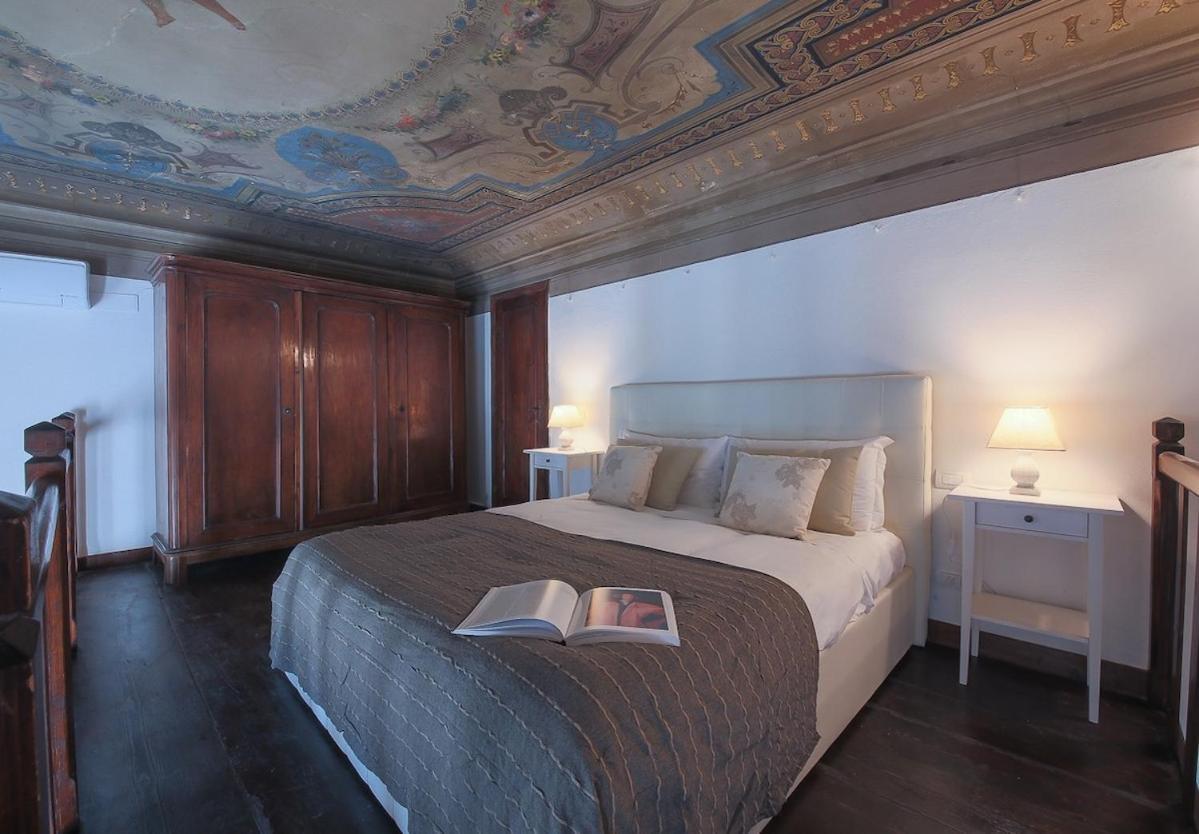 Apartment Palace First Florence