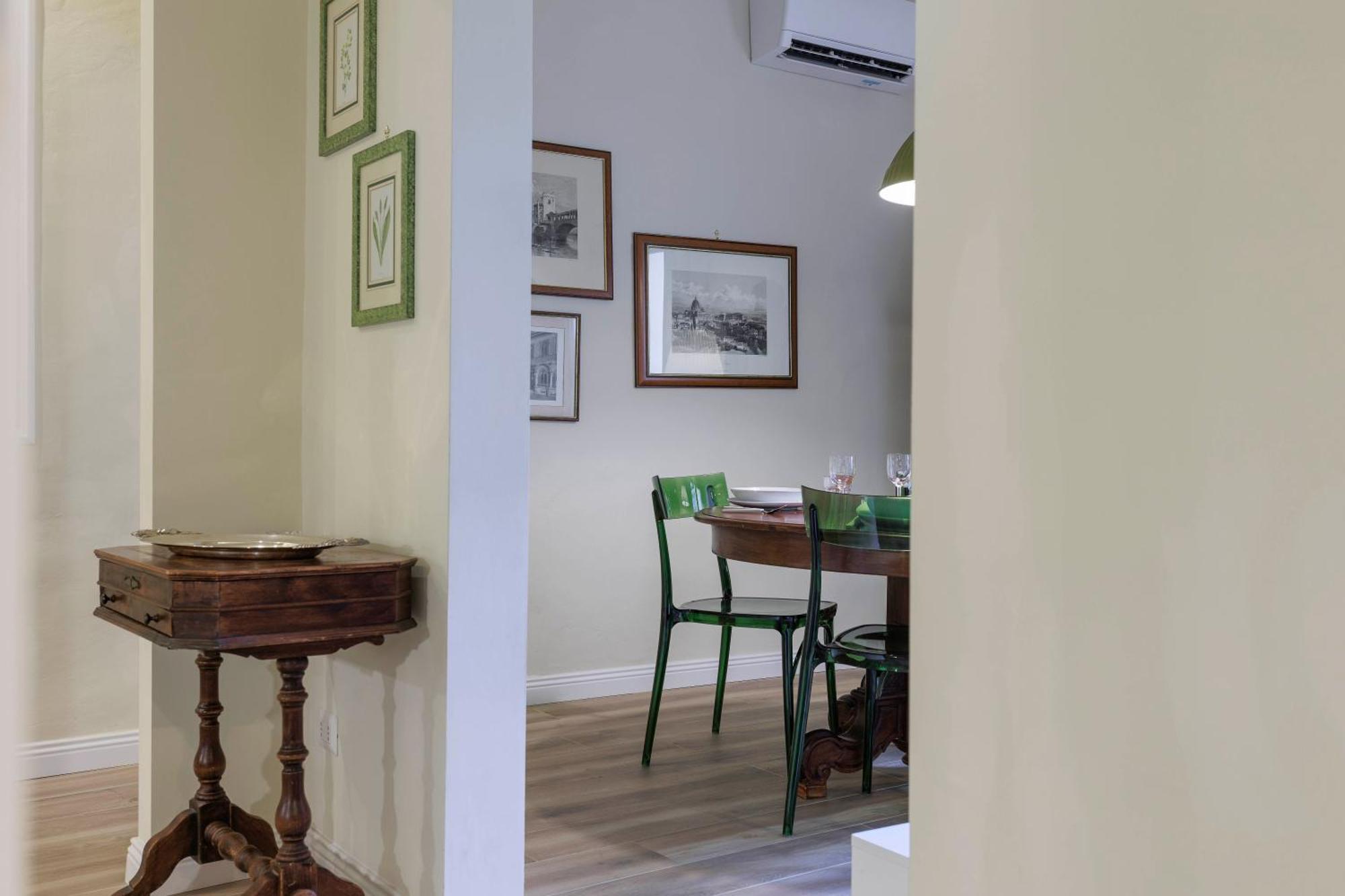 San Frediano Charming Apartment Florence