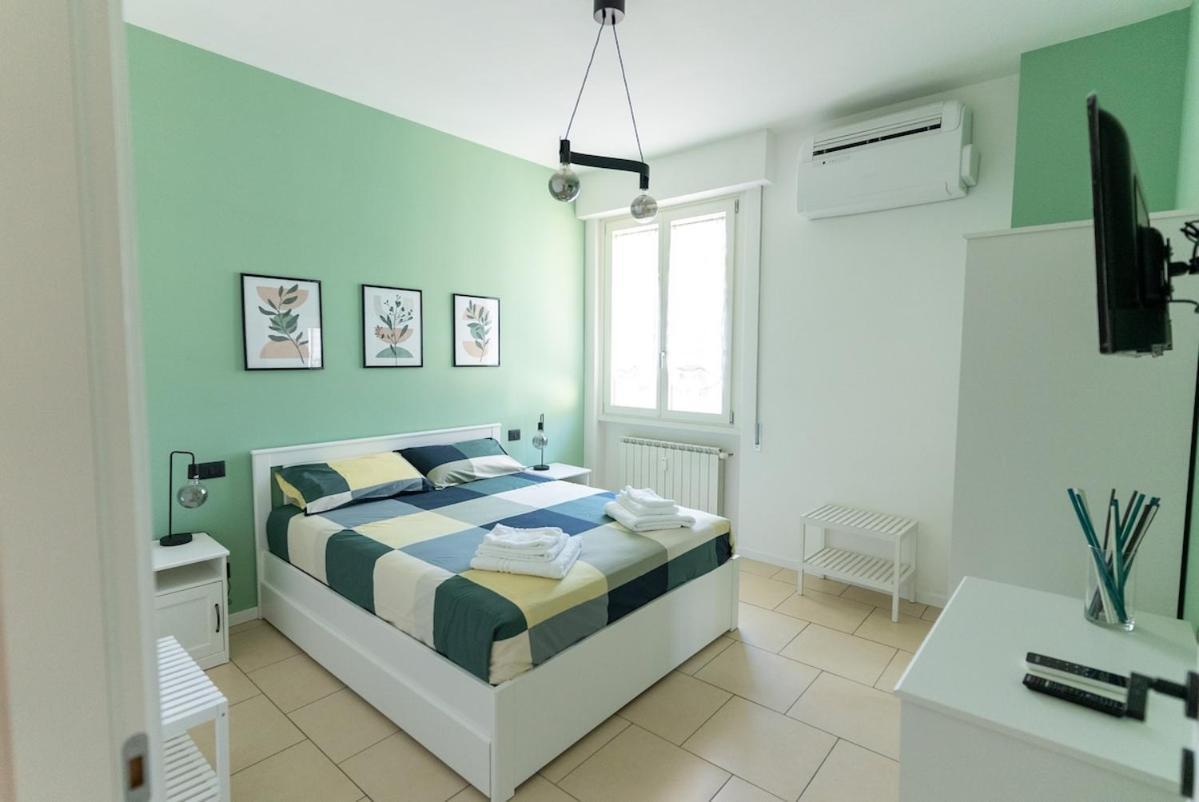 Modern Cosy Near Center
