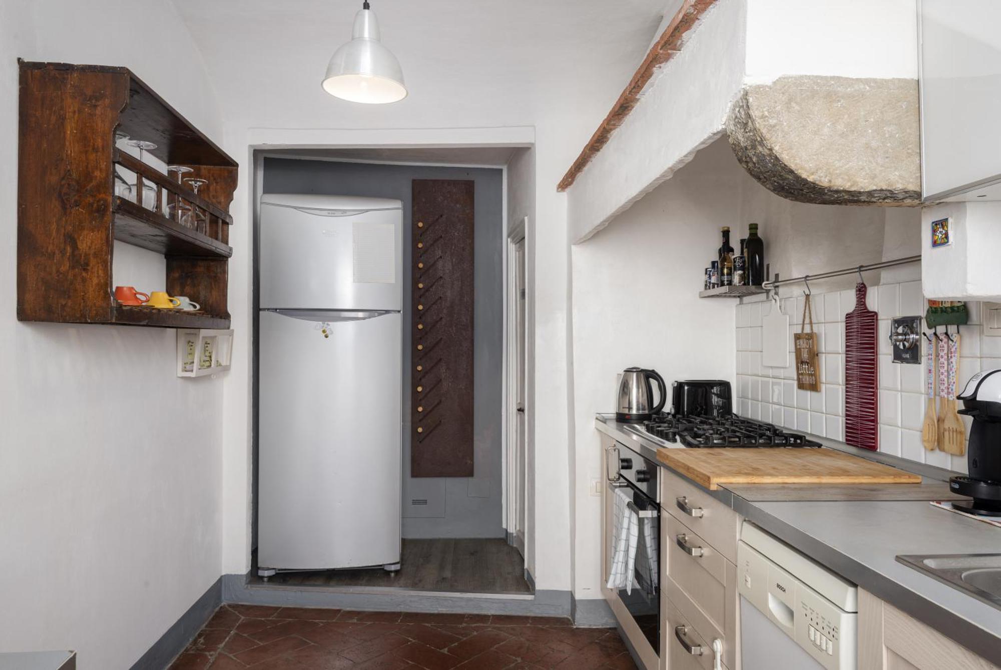 House Of Happy With Terrace Apartment