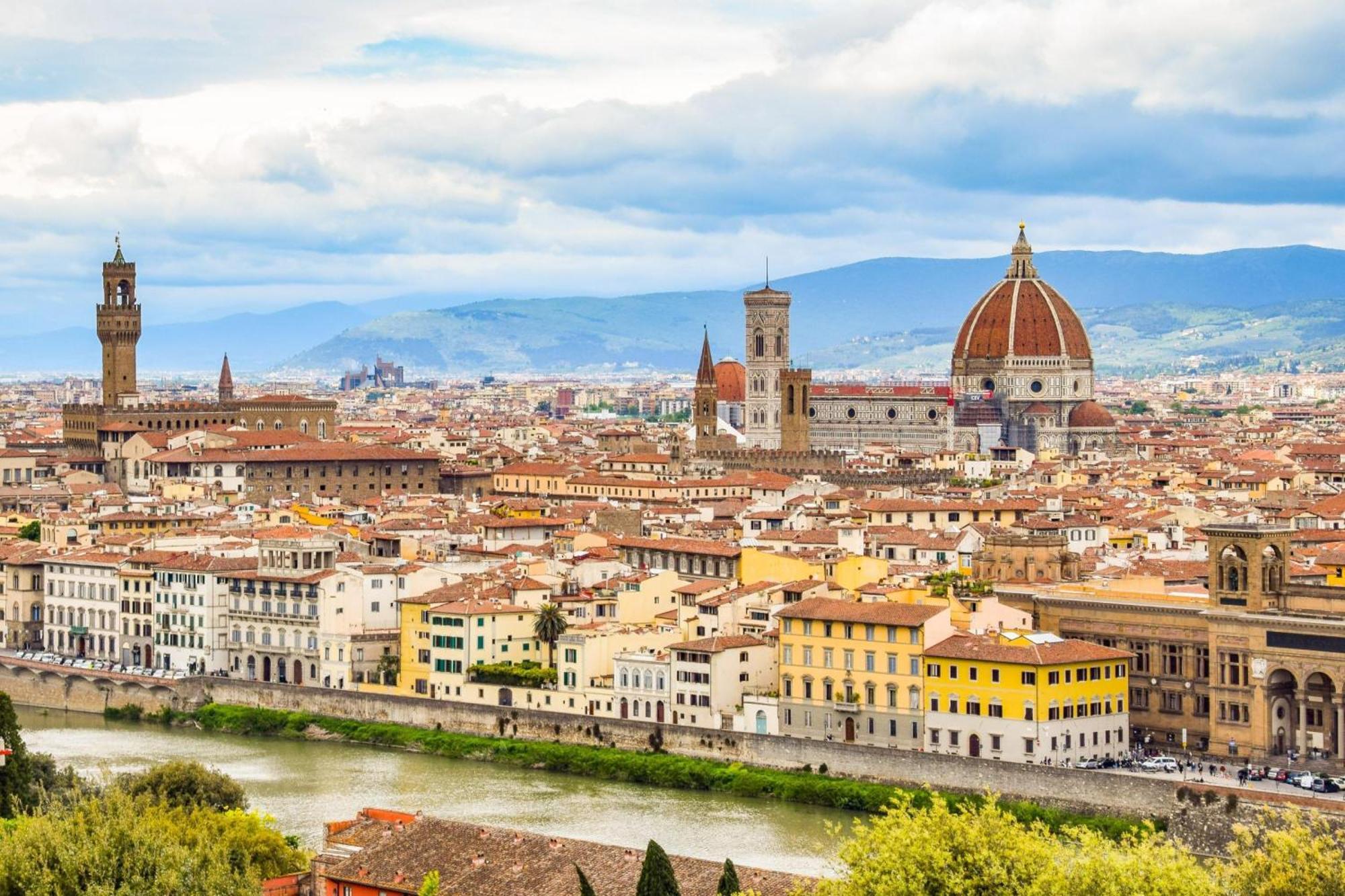 Center Private Garden - Happy * Florence