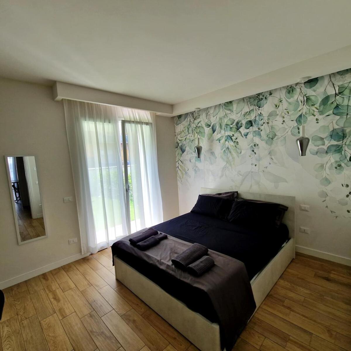 Luigi's - Parcheggio Stazione Tramvia Apartment
