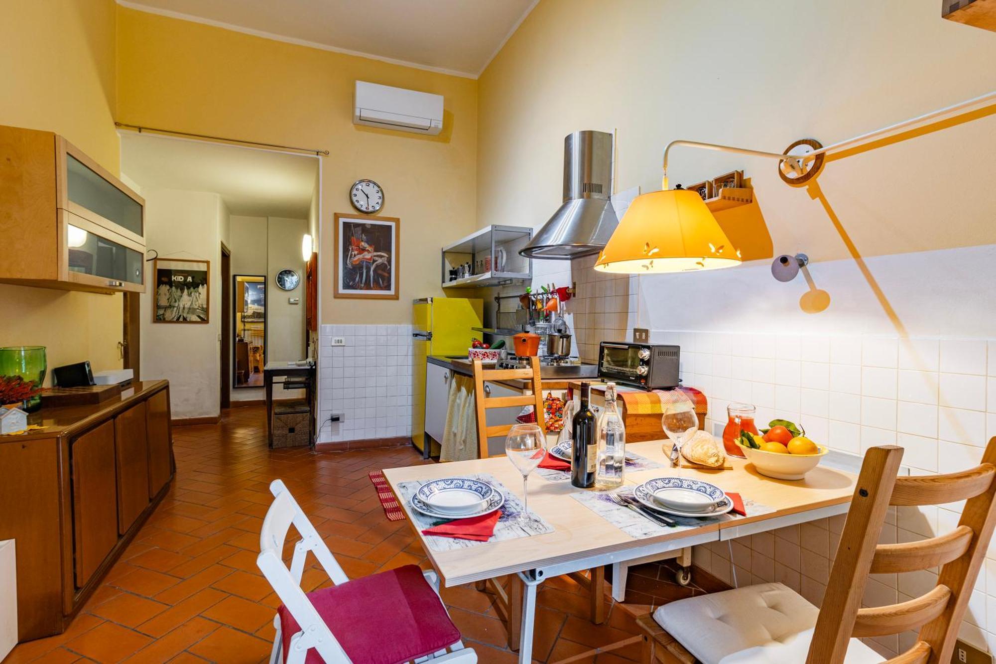 Center Private Garden - Happy Apartment *