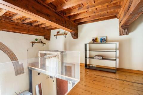 And Quiet Loft 5 Minutes Walk From The Duomo Apartment Florence