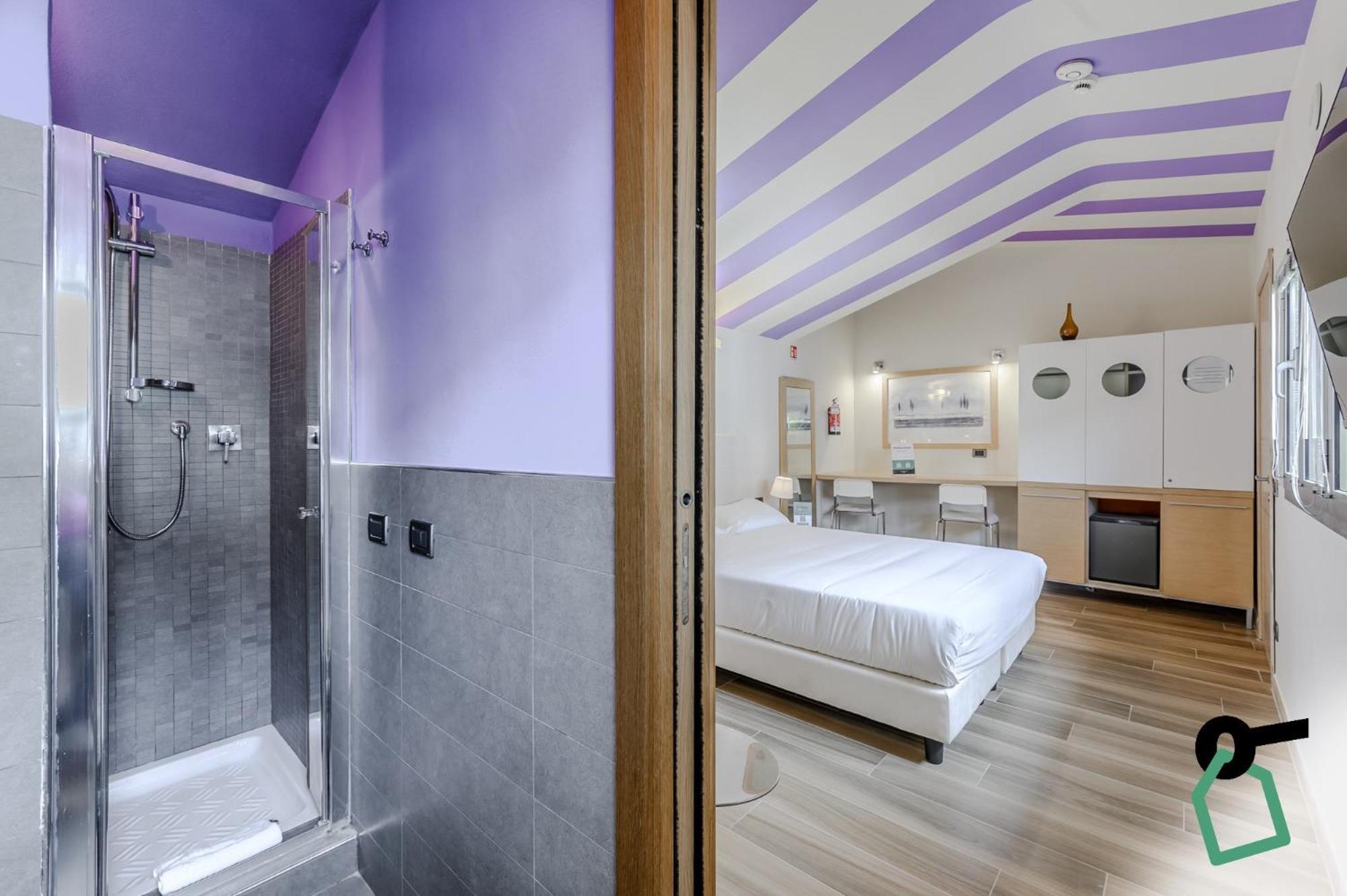 Hotel Hotiday