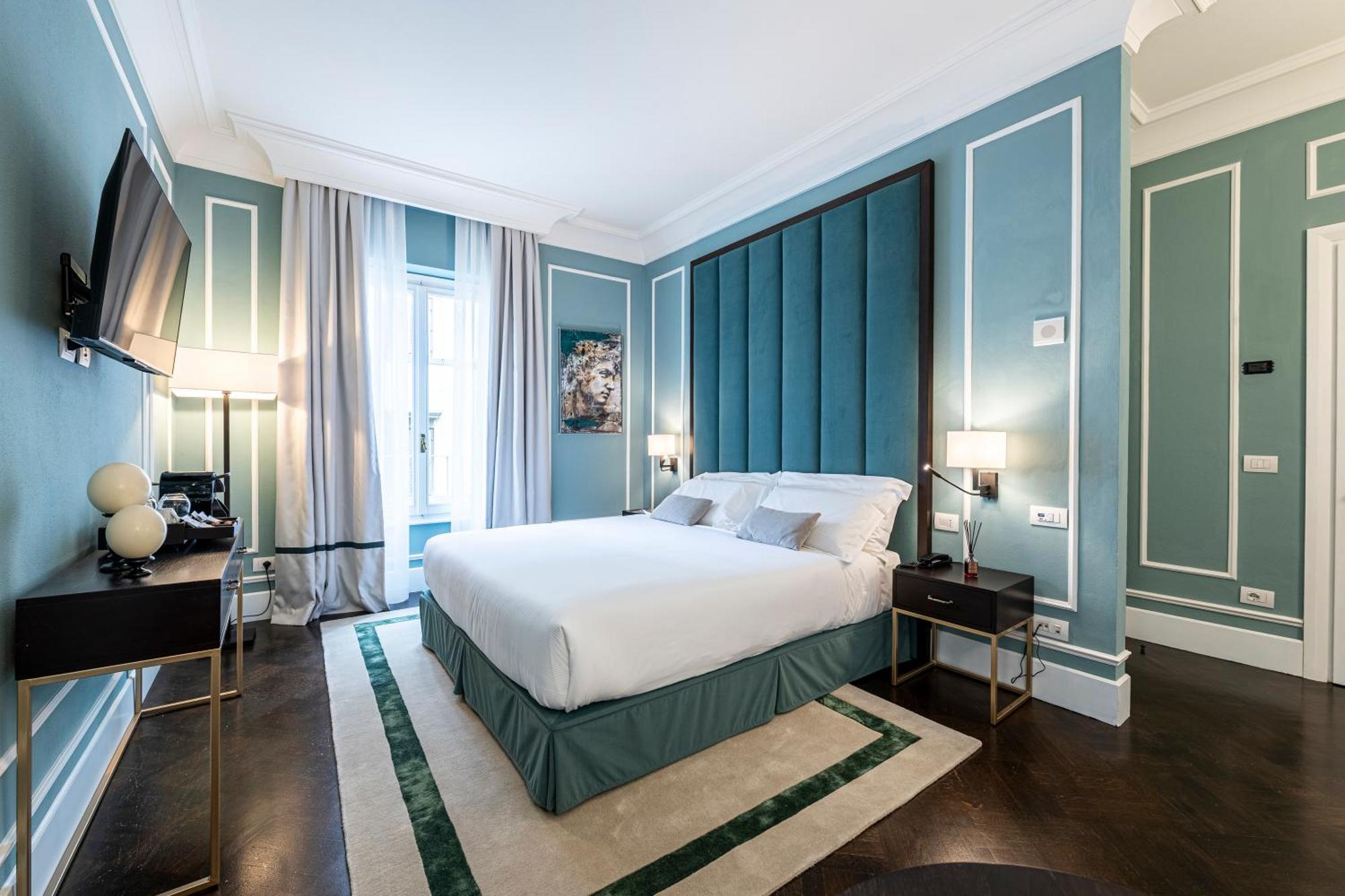 Glimpse Hotel