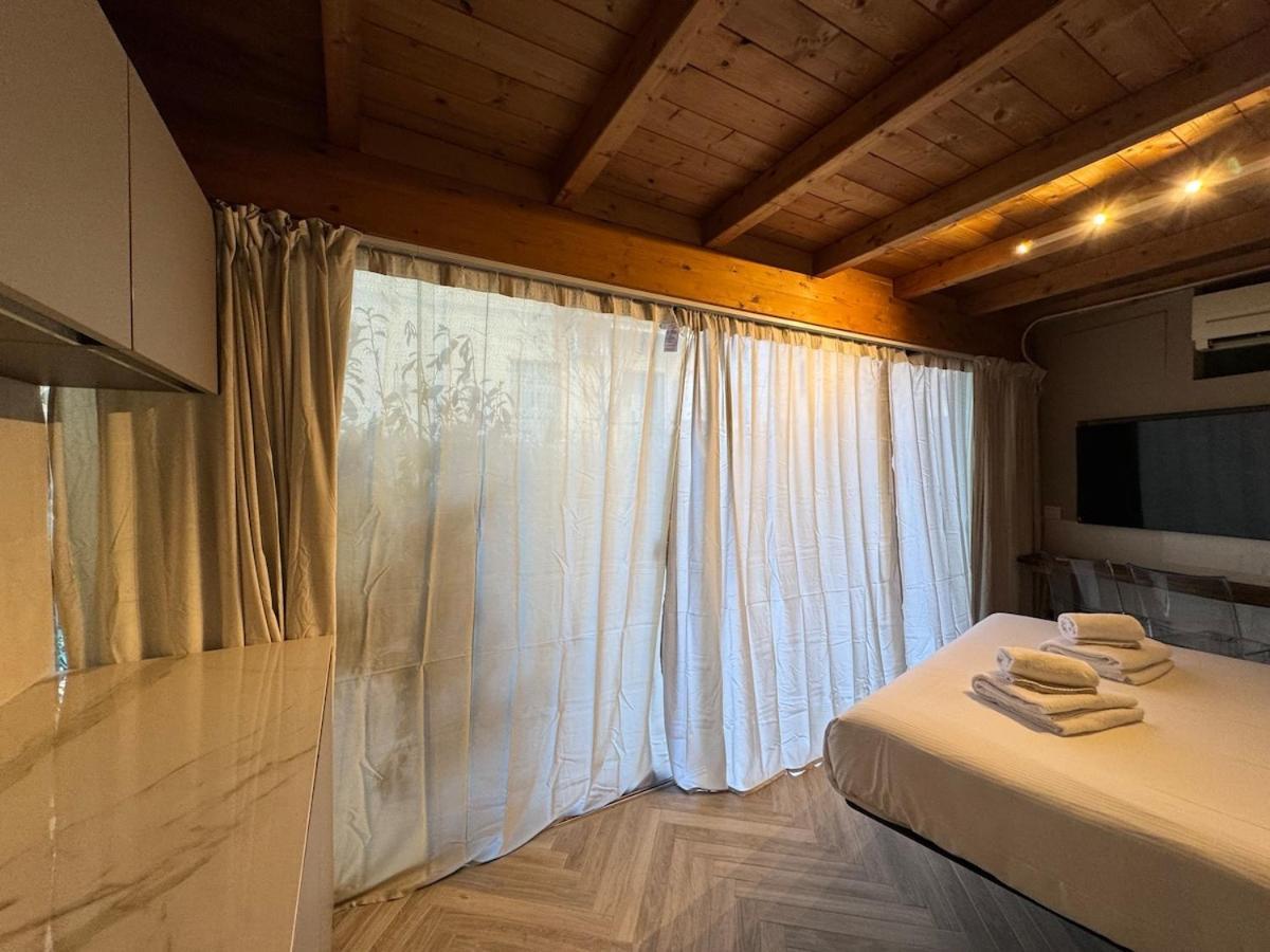 Armonia With Jacuzzi Pool Florence