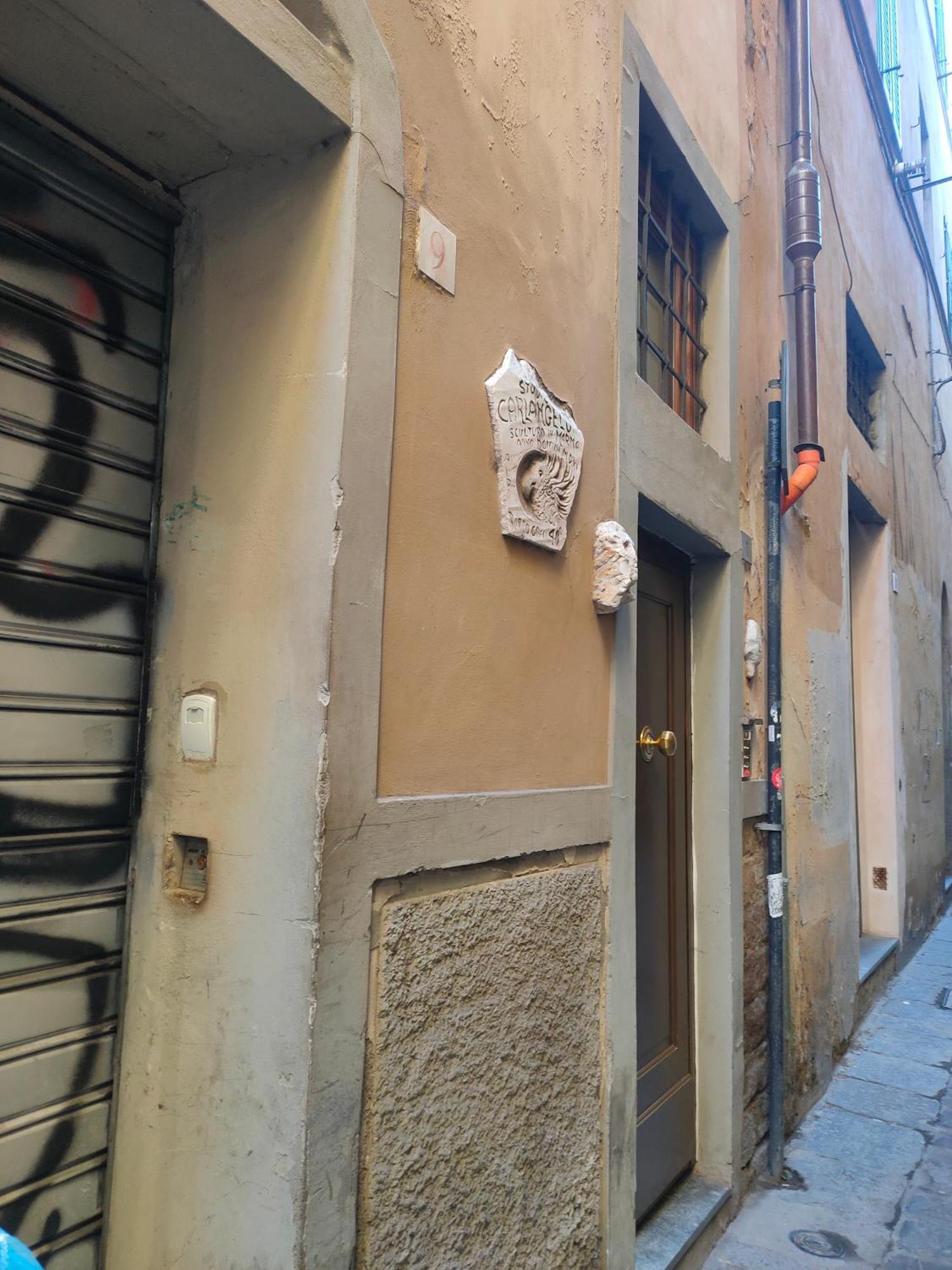 Pontevecchio Apartment