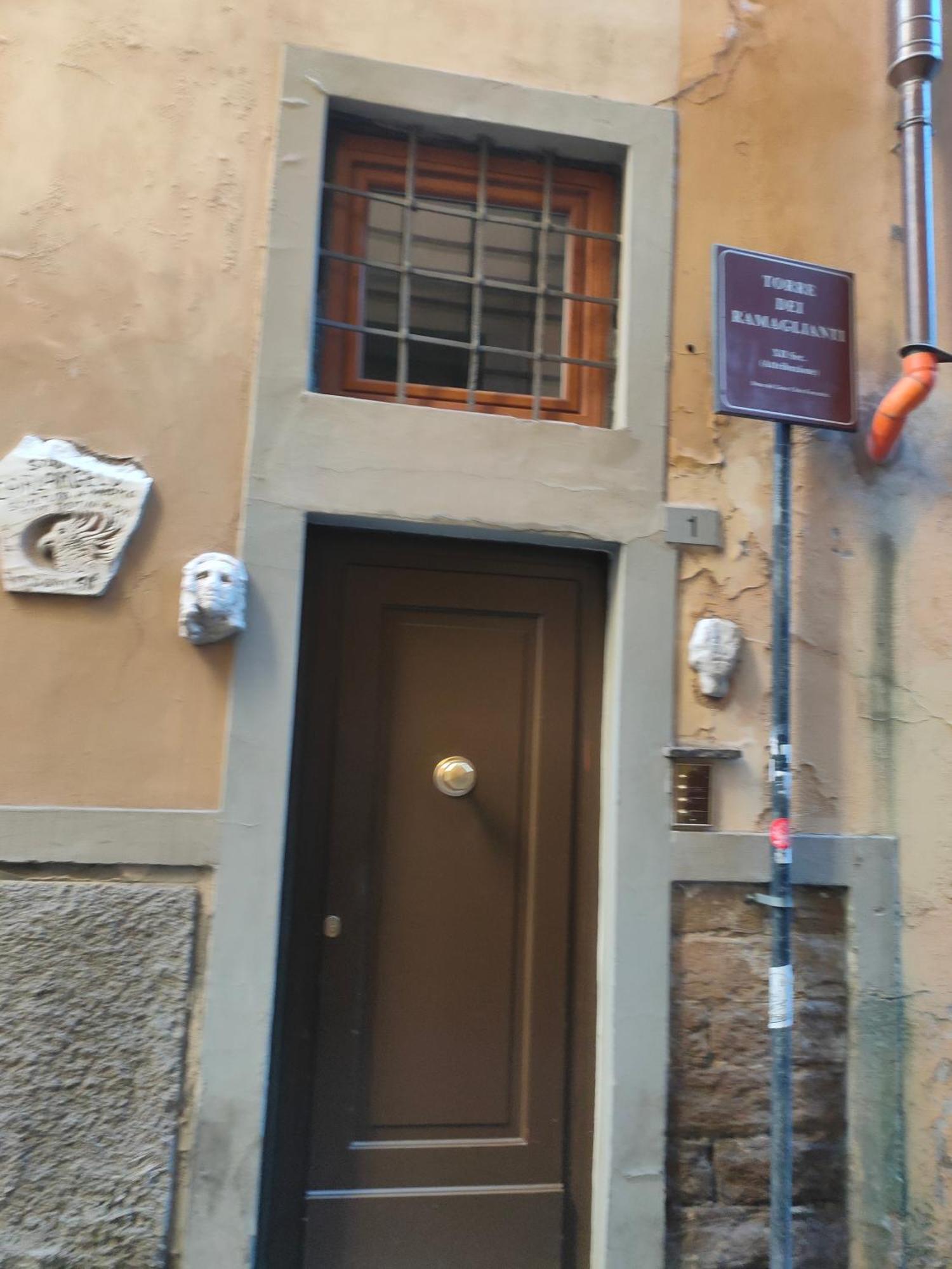 Pontevecchio Apartment *