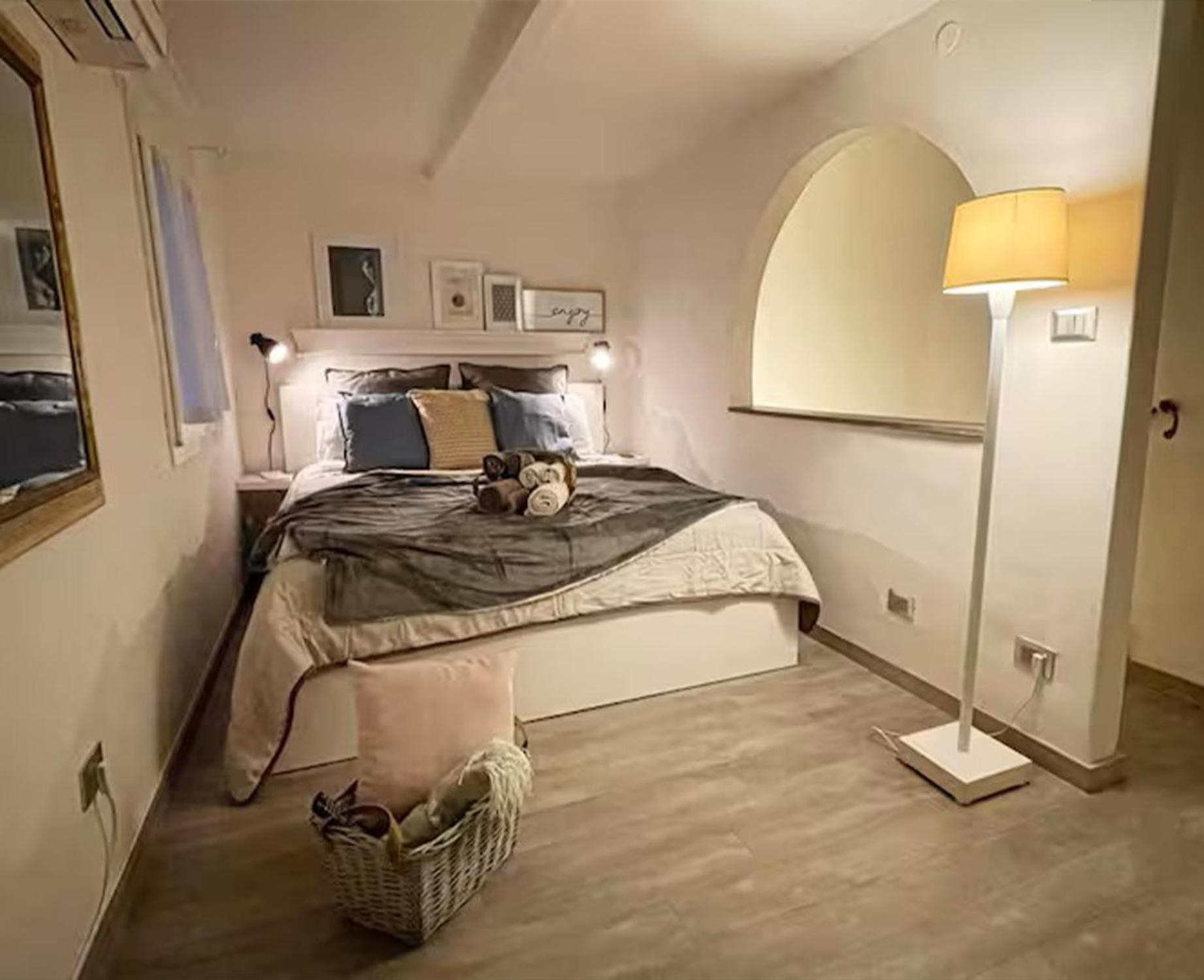 39 Bed & Breakfast