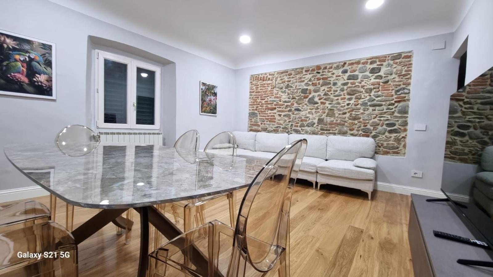 Jasmin Luxury