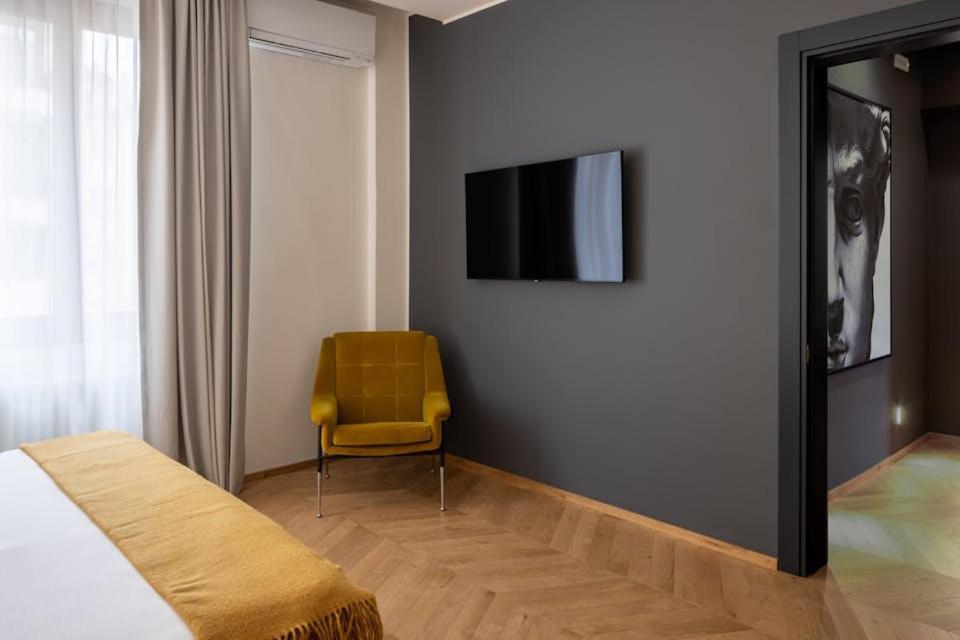 Elegant Renovated Appartement