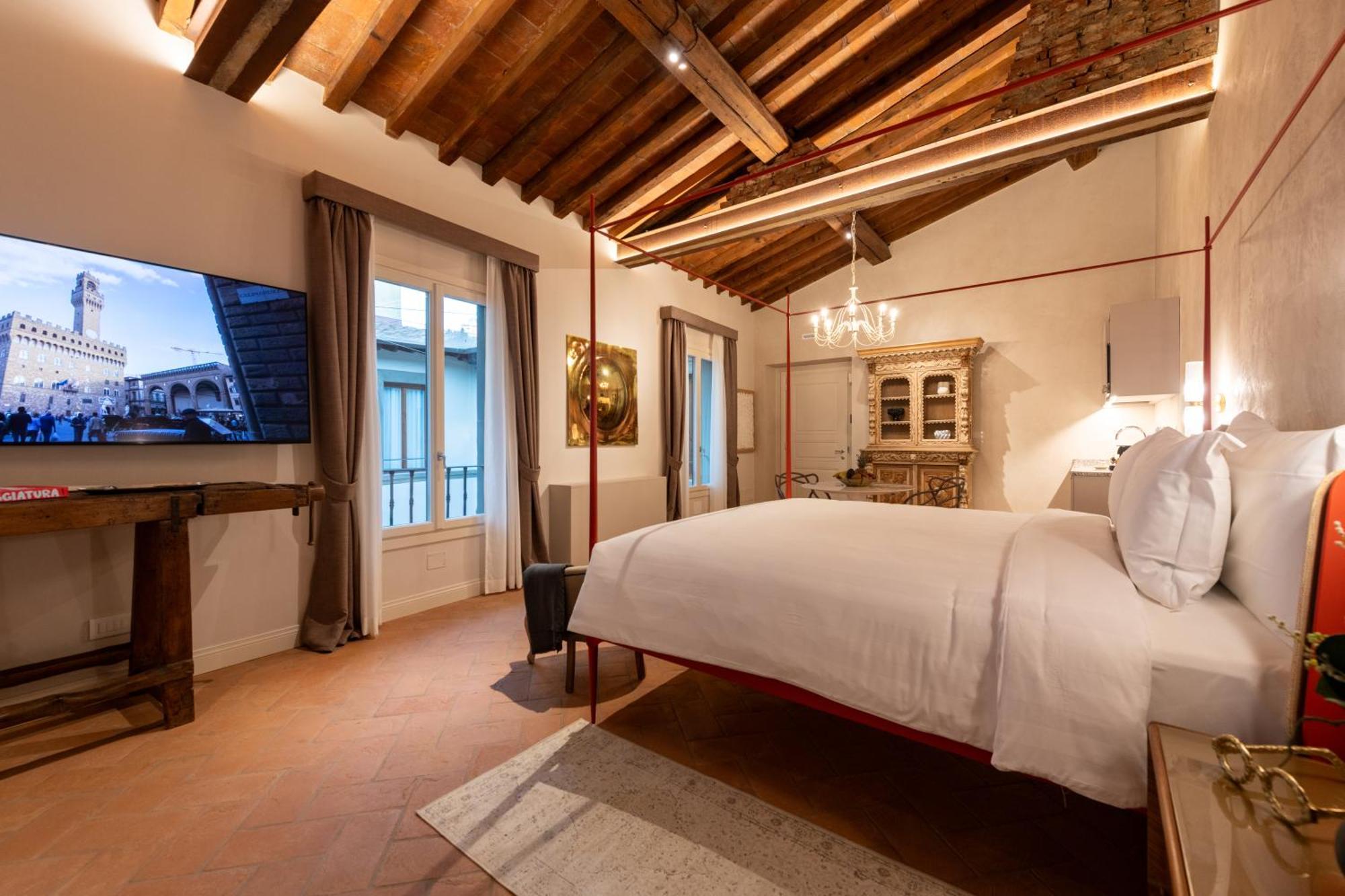 Palazzo Doni By Art * Florence