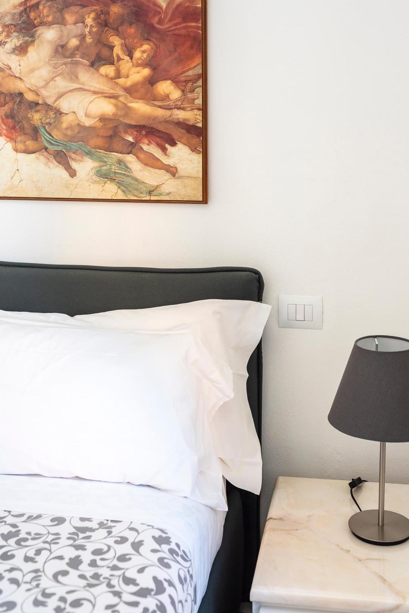Dome House, Apartment *