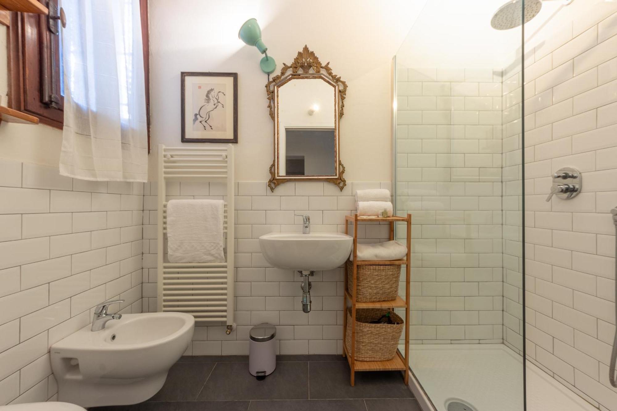 One Bedroom With Patio N2 * Florence